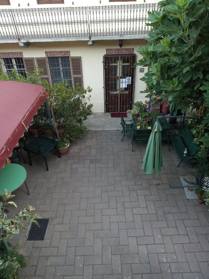 Bed&breakfast Mezzaluna Feletto Esterno foto