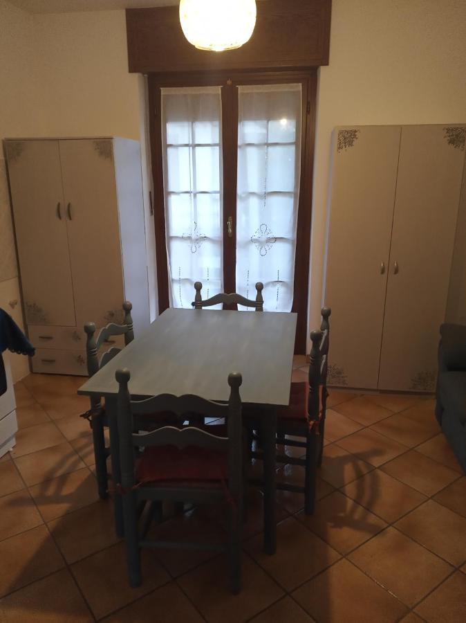 Bed&breakfast Mezzaluna Feletto Esterno foto