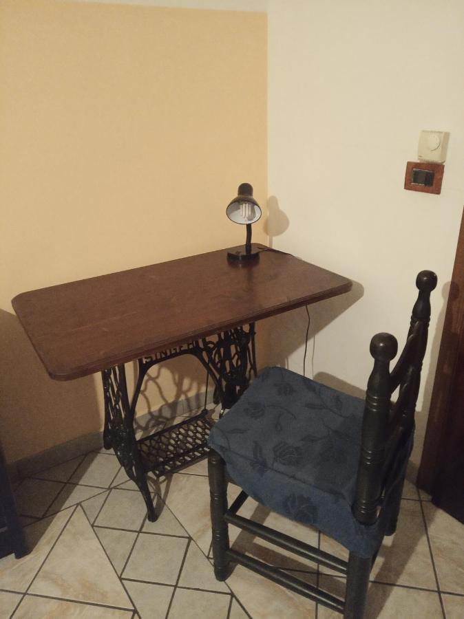 Bed&breakfast Mezzaluna Feletto Esterno foto